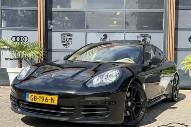 Porsche Panamera (2014) thumbnail 4