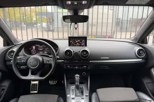 Audi A3 (2016) thumbnail 4