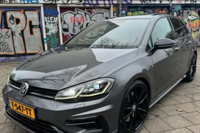 Volkswagen Golf (2019) thumbnail 1