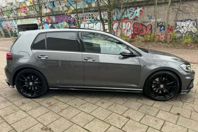 Volkswagen Golf (2019) thumbnail 4