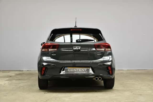 Kia Rio (2023) thumbnail 6
