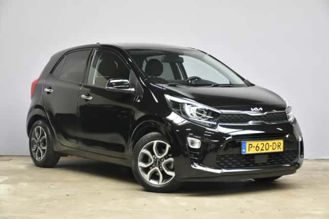 Kia Picanto (2022) thumbnail 3