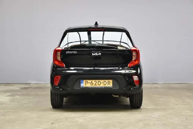 Kia Picanto (2022) thumbnail 6