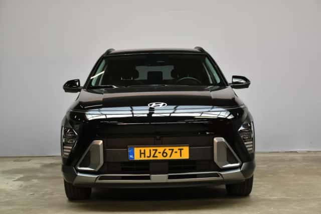 Hyundai Kona (2025) thumbnail 2