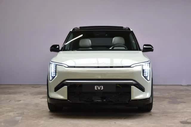 Kia EV3 (2026) thumbnail 3