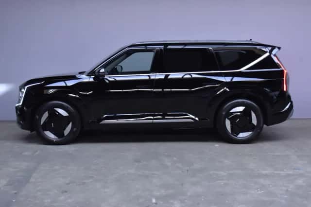 Kia EV9 (2026) thumbnail 2
