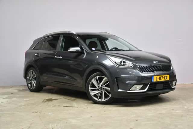 Kia Niro (2017) thumbnail 3