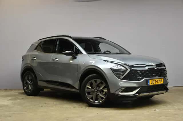 Kia Sportage (2022) thumbnail 3