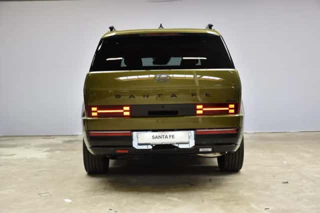 Hyundai Santa Fe (2026) thumbnail 4