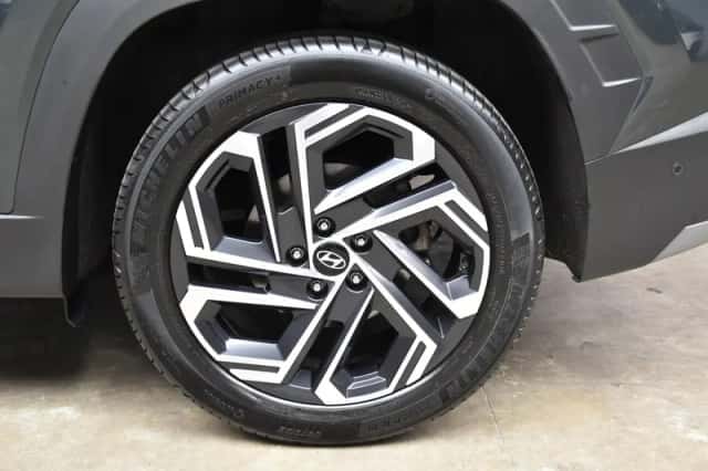 Hyundai Tucson (2025) thumbnail 4