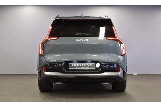 Kia EV9 (2026) thumbnail 6