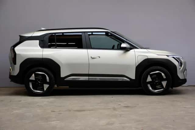 Kia EV3 (2026) thumbnail 4