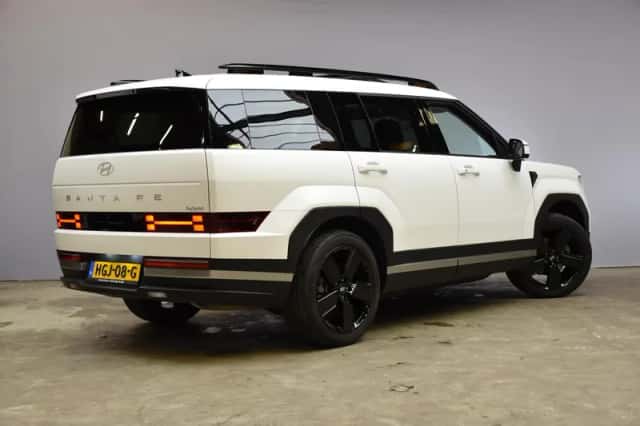 Hyundai Santa Fe (2025) thumbnail 5