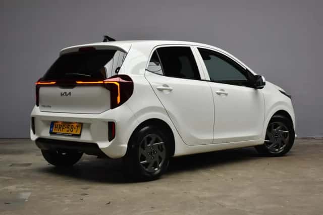 Kia Picanto (2025) thumbnail 5