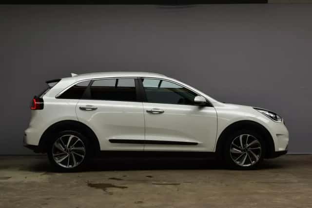 Kia Niro (2018) thumbnail 3