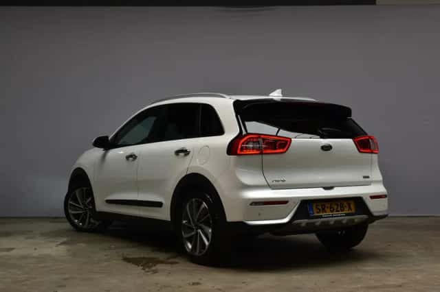 Kia Niro (2018) thumbnail 4