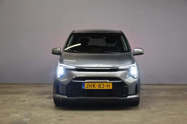 Kia Picanto (2025) thumbnail 3