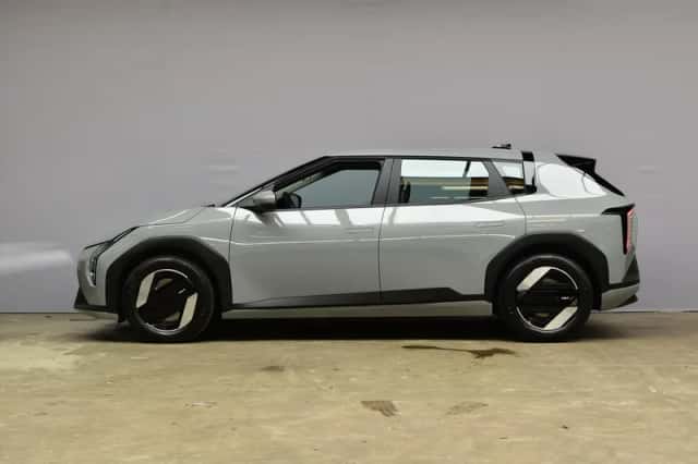 Kia EV4 (2026) thumbnail 2