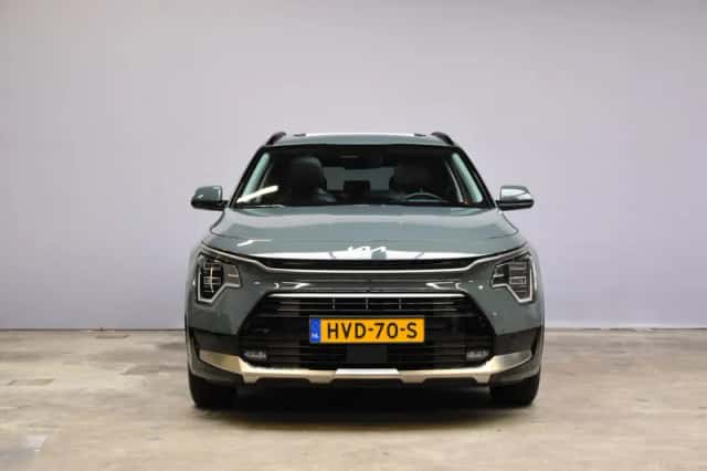 Kia Niro (2025) thumbnail 3