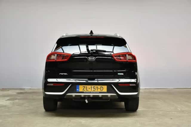 Kia Niro (2018) thumbnail 6
