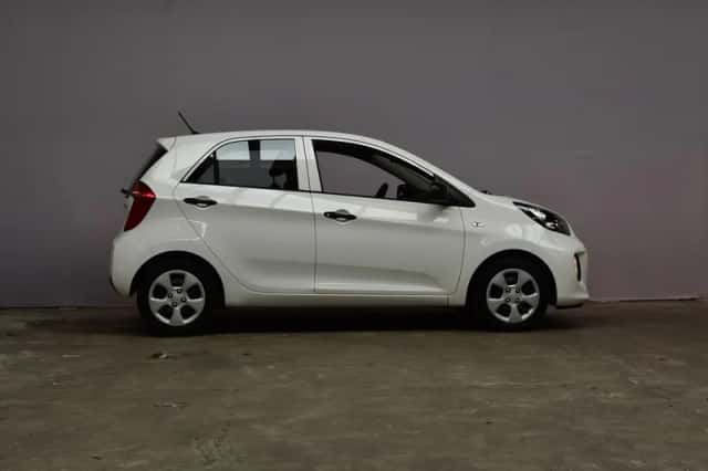 Kia Picanto (2016) thumbnail 4