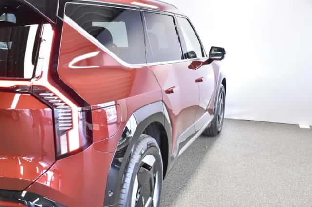Kia EV9 (2026) thumbnail 4