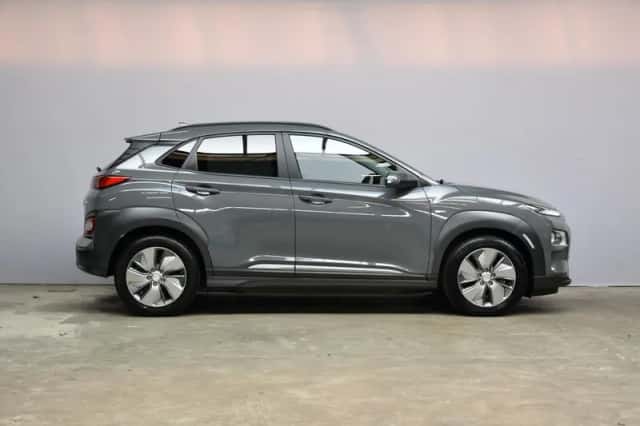 Hyundai Kona (2020) thumbnail 4
