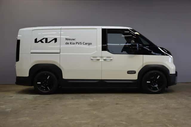 Kia PV5 (2025) thumbnail 5