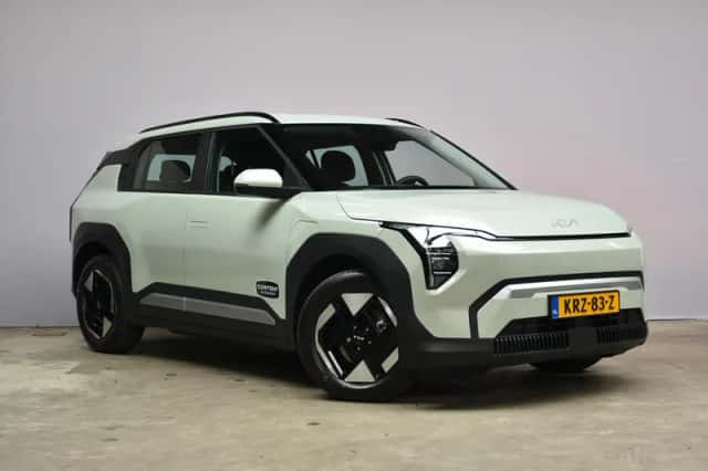 Kia EV3 (2026) thumbnail 4