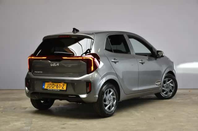 Kia Picanto (2025) thumbnail 6