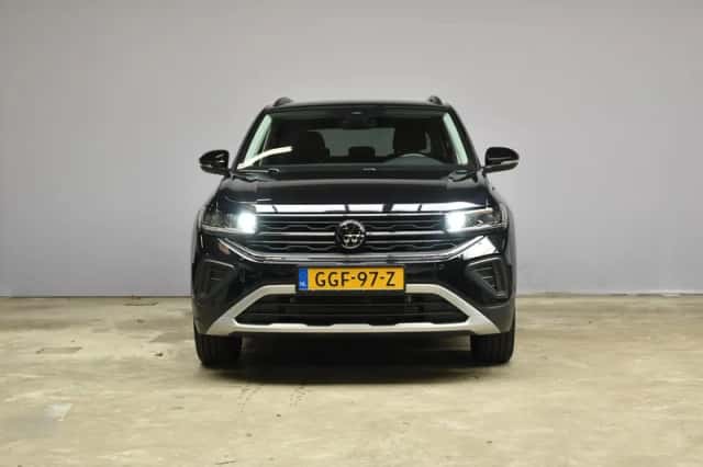 Volkswagen T-Cross (2024) thumbnail 2