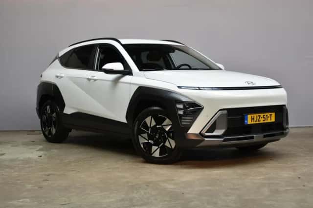 Hyundai Kona (2025) thumbnail 3