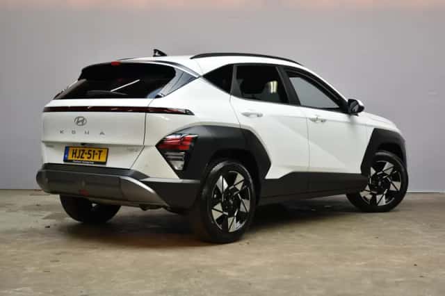 Hyundai Kona (2025) thumbnail 5