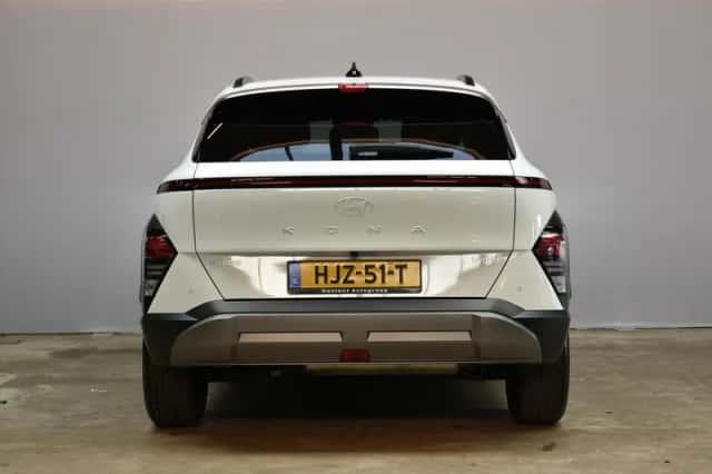 Hyundai Kona (2025) thumbnail 6