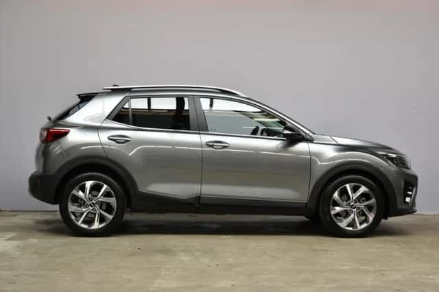 Kia Stonic (2024) thumbnail 5