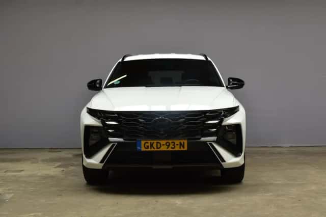Hyundai Tucson (2024) thumbnail 2