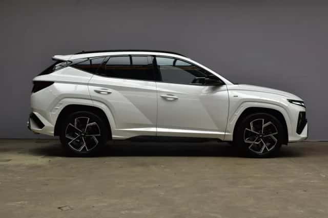 Hyundai Tucson (2024) thumbnail 4
