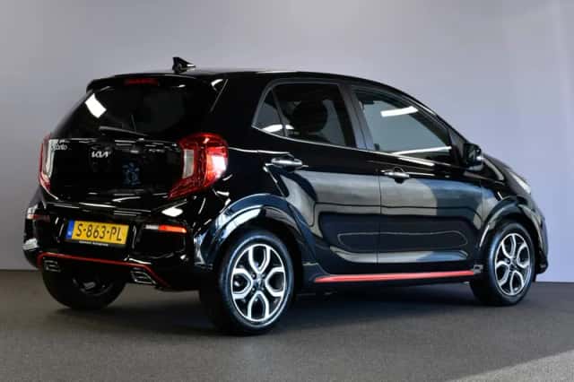 Kia Picanto (2023) thumbnail 5