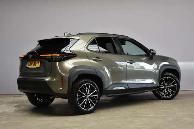 Toyota Yaris Cross (2024) thumbnail 5