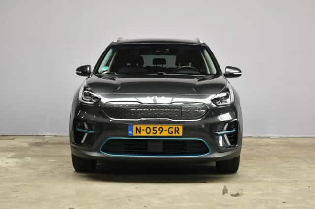 Kia Niro EV (2021) thumbnail 2