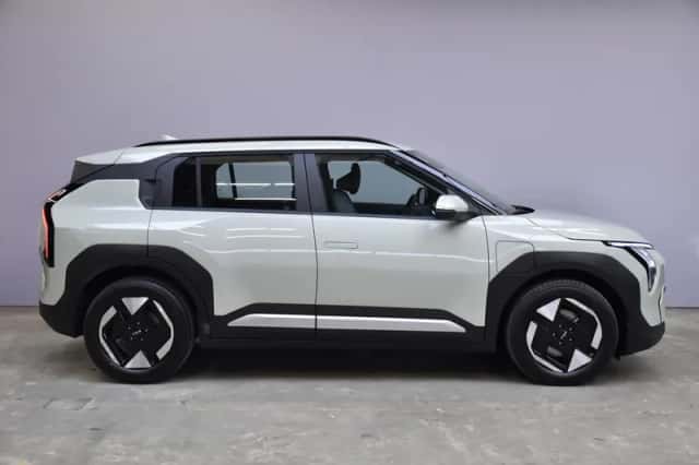 Kia EV3 (2026) thumbnail 3