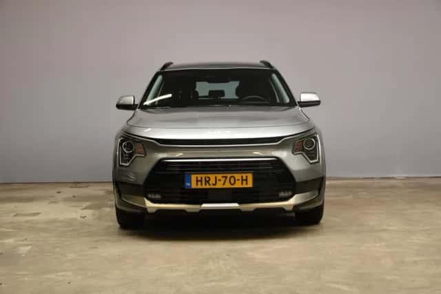Kia Niro (2025) thumbnail 2