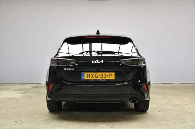 Kia Ceed (2025) thumbnail 6