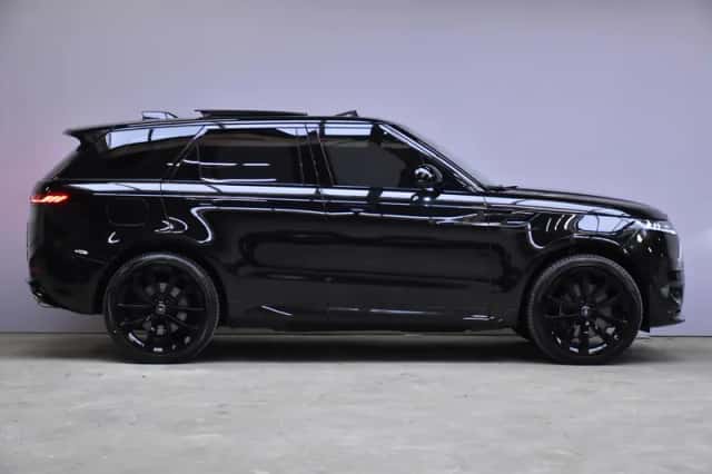 Land Rover Range Rover Sport (2023) thumbnail 4