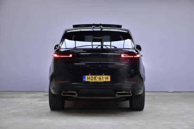 Land Rover Range Rover Sport (2023) thumbnail 6