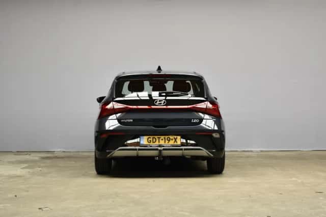 Hyundai i20 (2024) thumbnail 4