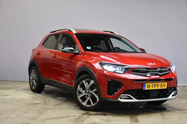 Kia Stonic (2022) thumbnail 3