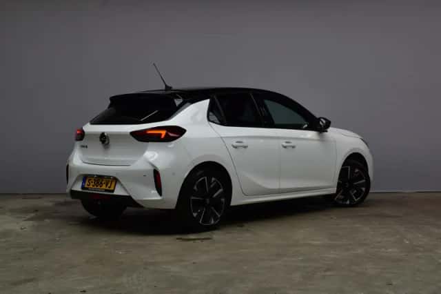 Opel Corsa-e (2021) thumbnail 5