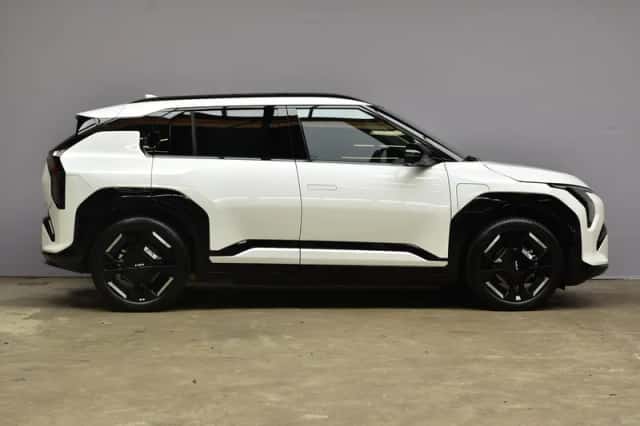 Kia EV3 (2025) thumbnail 4