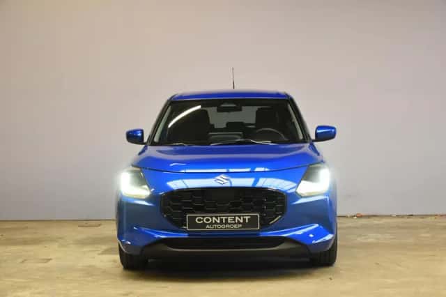 Suzuki Swift (2025) thumbnail 3